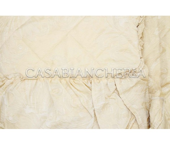 Casabiancheria.it | Copriletto trapuntato matrimoniale GF Ferrari Giada con volant