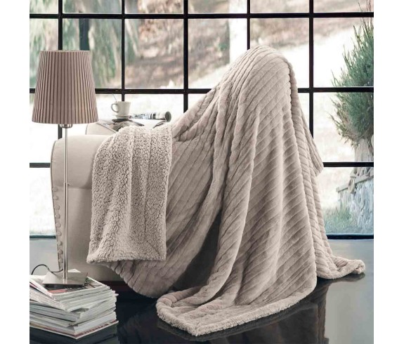 Casabiancheria.it | Coperta di eco pelliccia GF Ferrari Visone coperta in pelliccia ecologica coperta in pelliccia sintetica