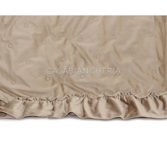 Casabiancheria.it | Copriletto trapuntato matrimoniale con volant Allure in velluto trapuntino leggero amazon copriletto estivo 